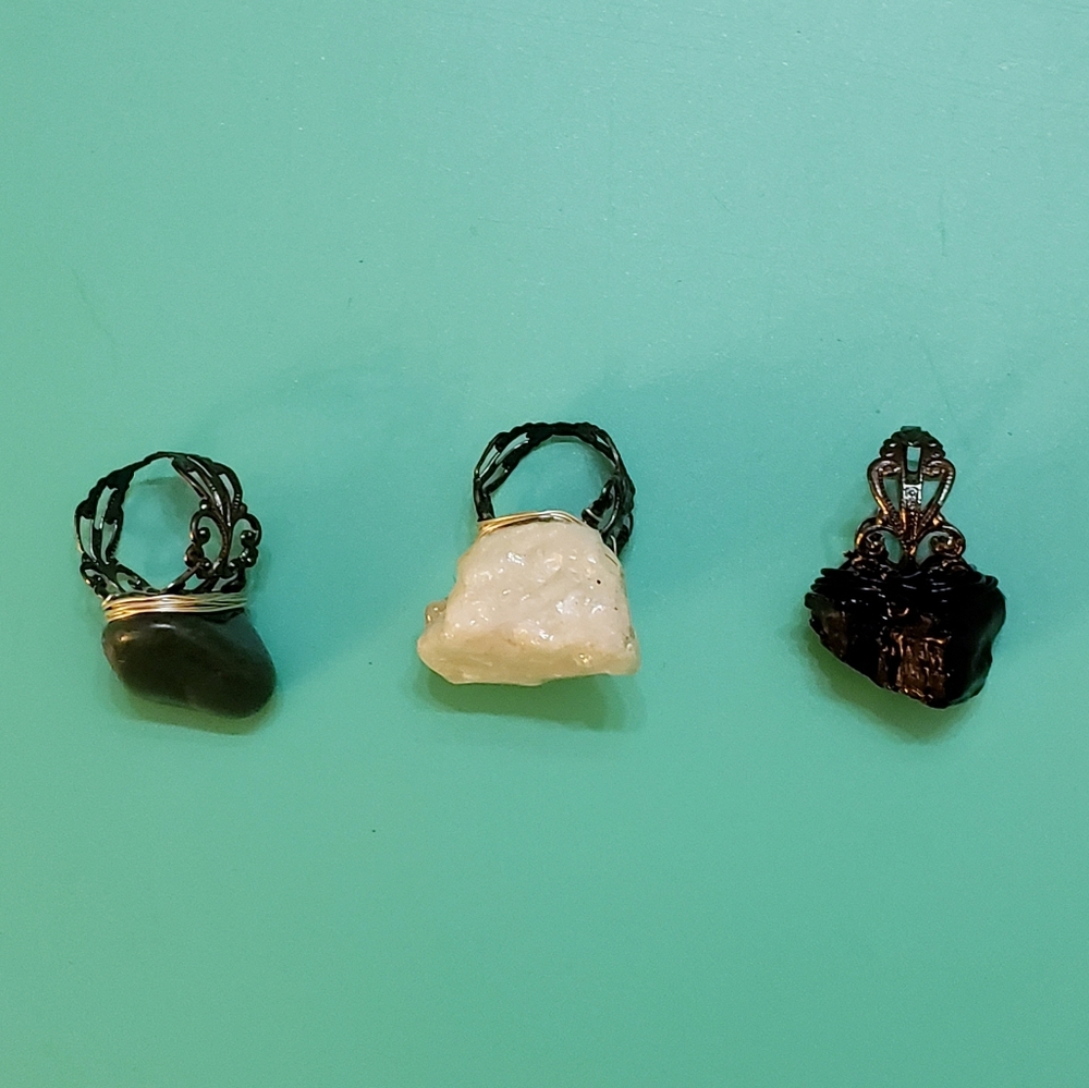 Wrapped stone rings